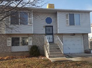 1831 S 200 W, Clearfield, UT 84015