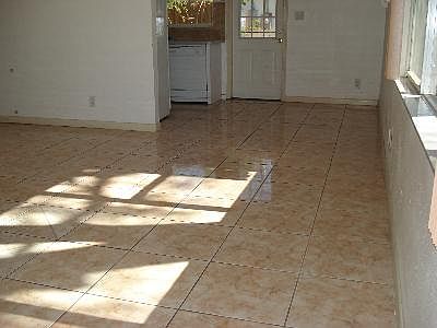 4th image of 4725 W Bay Ave