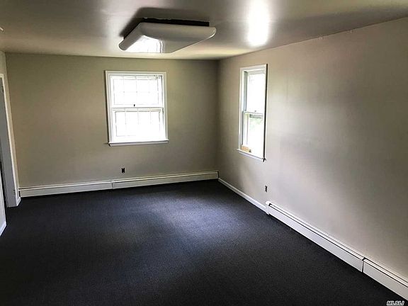 5th image of 746 New York Ave