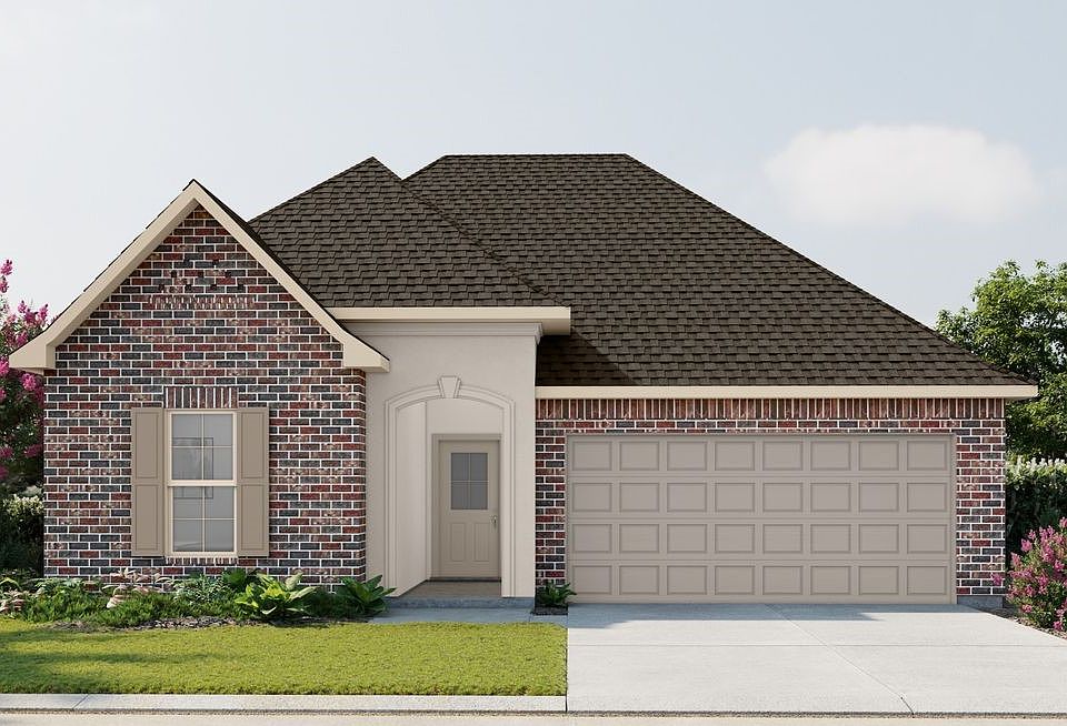1st image of 740 Crewe Ln