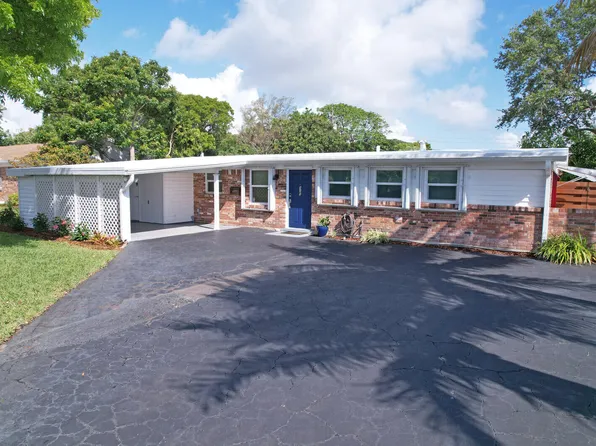 825 Northern Drive, Lake Park, FL 33403