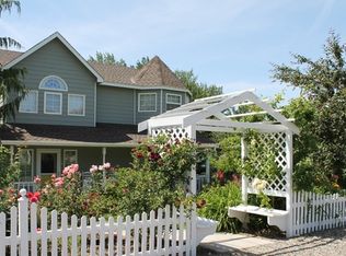 127 Rachel Rd, Kennewick, WA 99338