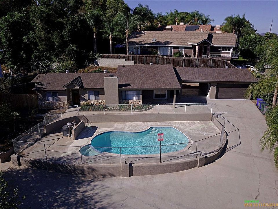 1st image of 1371 S Citrus Ave
