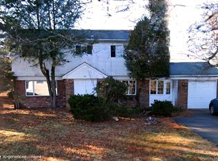 1 Concord Drive, Monsey, NY 10952