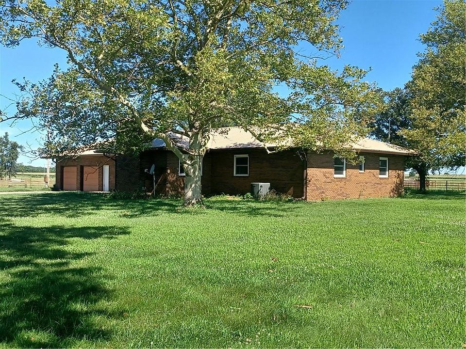 1st image of 396 Valley Rd