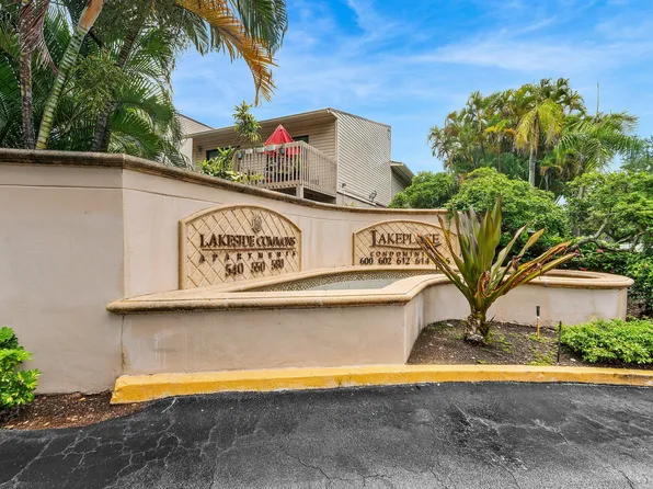612 Executive Center Dr, West Palm Beach, FL