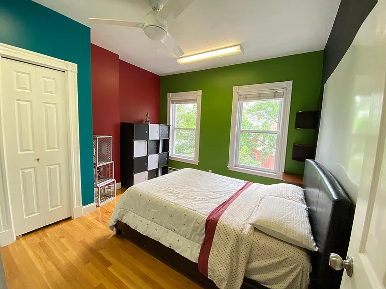 480 Medford St #6 — Photo 5