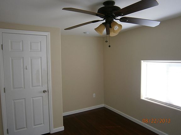 4th image of 2961 Baker Pl
