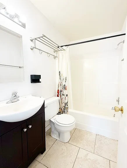 1128 NW Thornwood Cir — Photo 38
