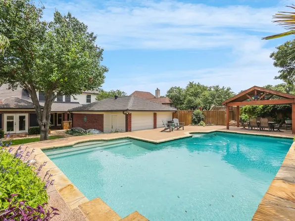 8 Harbour Point Cir, Fort Worth, TX 76179