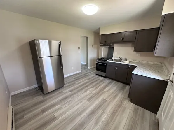 70 Jericho Rd Unit 4, Essex Junction, VT 05452