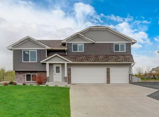 31093 Regal Ave, Shafer, MN 55074