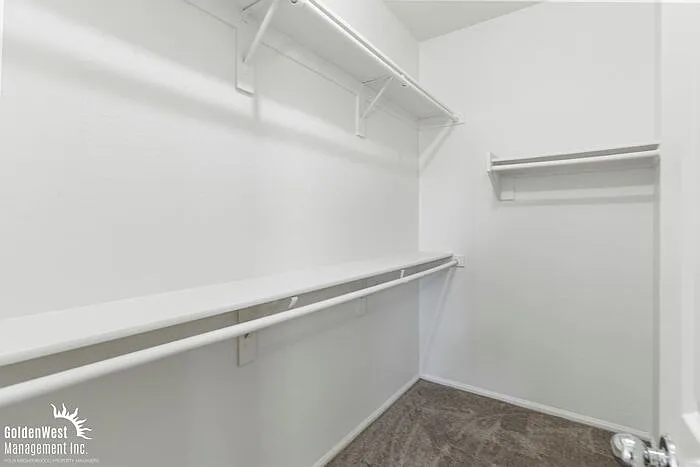 993 E Corral St — Photo 13