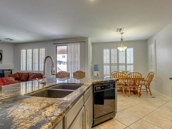 5th image of 2794 E Birchwood Pl