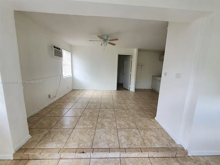 2114 McKinley St #A — Photo 15