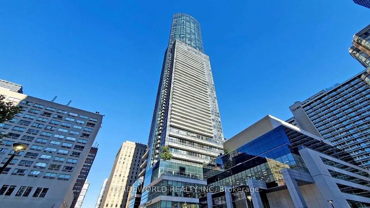 3 bed, $4,500 — Photo 2