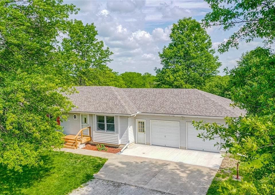 27842 W 303rd St, Paola, KS 66071 Zillow