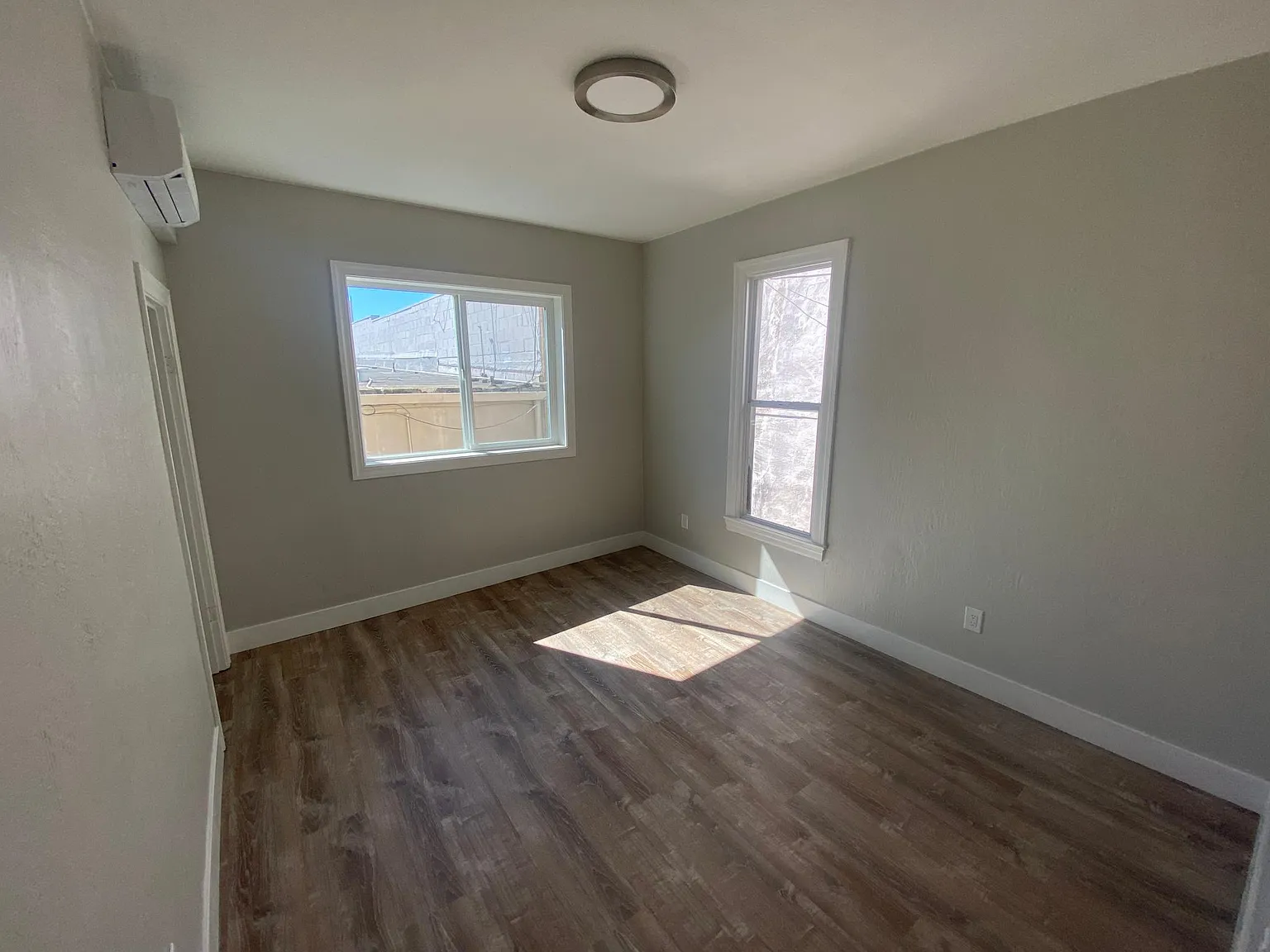 1 bed, $1,650 — Photo 4