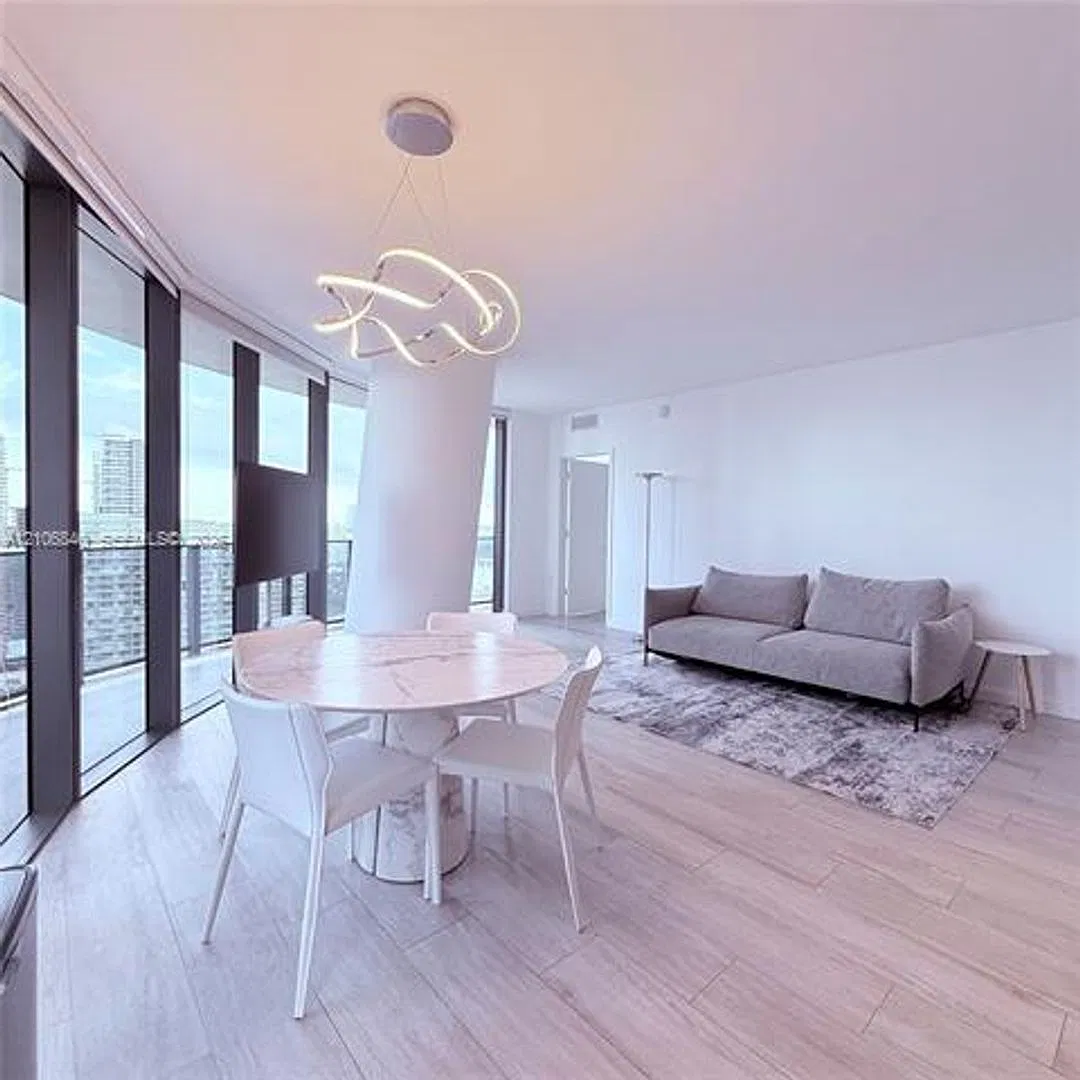 55 SW 9th St cu-3903, Miami, FL 33130 — Photo 4