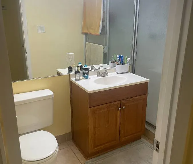 126 S Cypress Rd — Photo 11