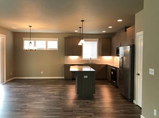 10510 NE 103rd Ct, Vancouver, WA 98662