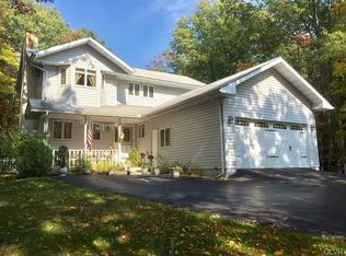 1137 Broadview Dr, Jim Thorpe, PA 18229