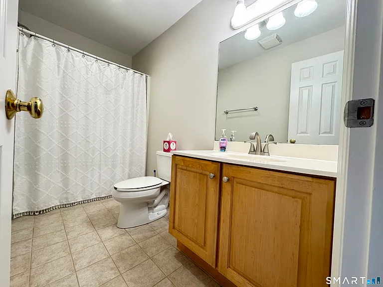 17 Glenwood Ave #A — Photo 17