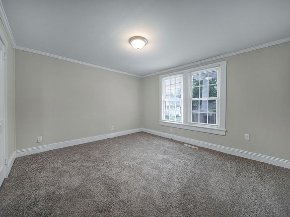 5th image of 307 Rice St