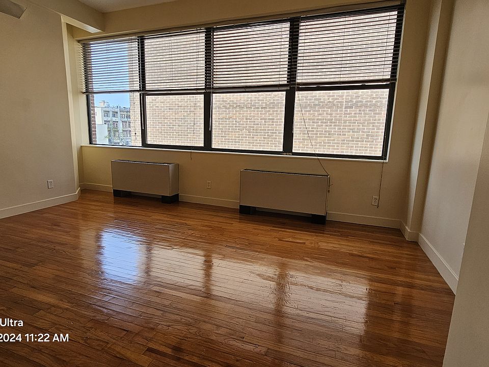2nd image of 70 Bank St #3F