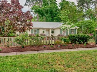 1221 Country Club Rd, Wilmington, NC 28403