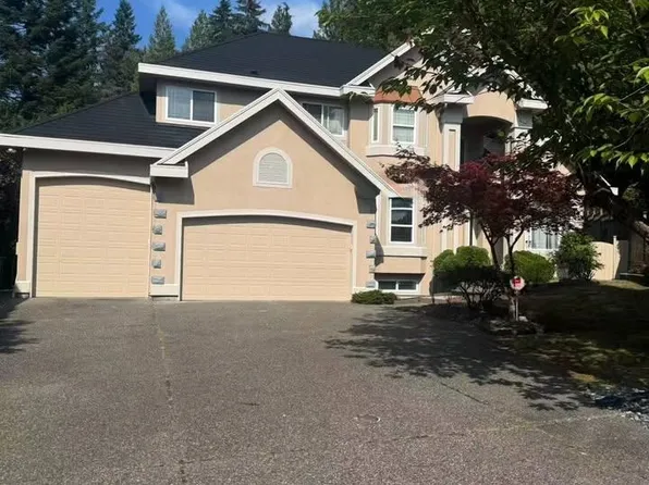 1700 Sugarpine Ct, Coquitlam, BC V3E 3K1