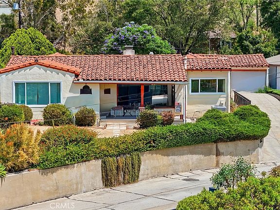 2nd image of 11751 S Circle Dr