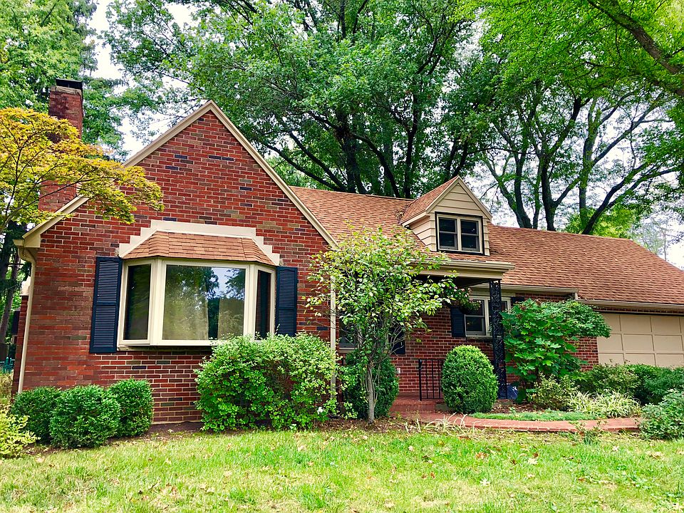 1st image of 125 Marchester Dr