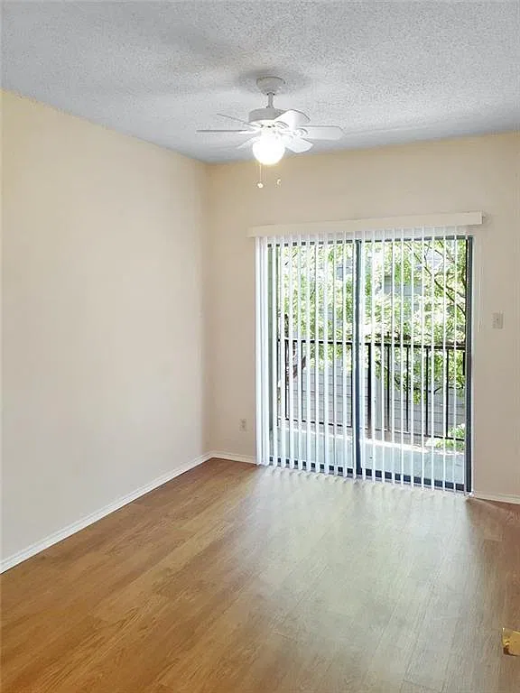 2 bed, 2.0 bath, 756 sqft, $1,750 — Photo 4