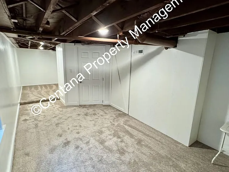 1107 Lewisohn St — Photo 14