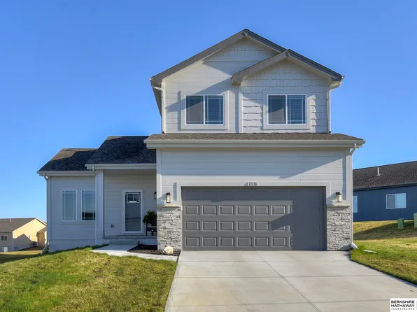 11116 King St, Omaha, NE 68142
