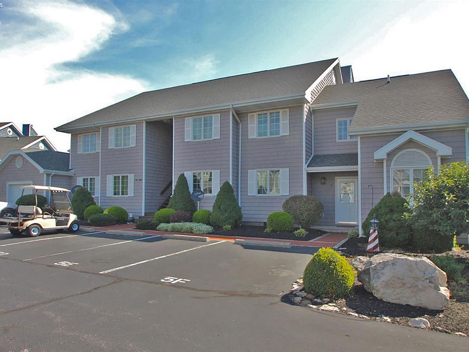 1st image of 111 W Lakeshore Dr #5D