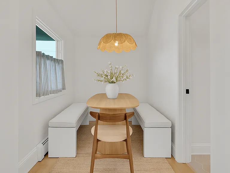 203 12th Ave — Photo 7