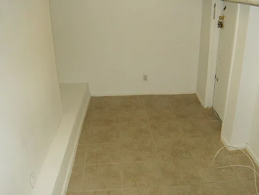 Rented by Sky Management | media 36