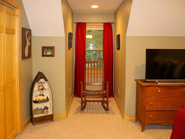165 Adina Dr — Photo 16