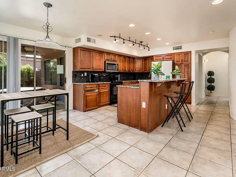 13604 W Rovey Ave — Photo 11