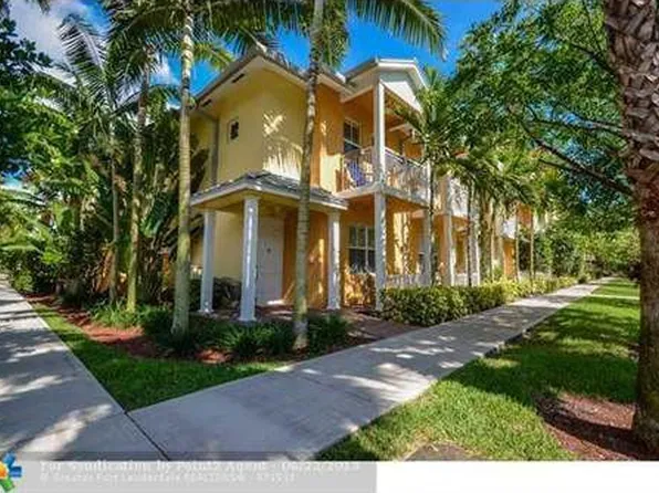 340 SW 14th Ave, Fort Lauderdale, FL 33312