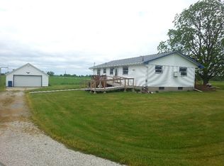 1992 N Seven Mile Rd, Pinconning, MI 48650