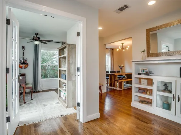 4516 Calmont Ave, Fort Worth, TX 76107