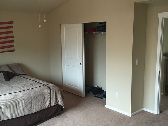 4th image of 2115 198th St E
