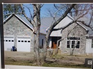 634 Roman Rd, Clinton, AR 72153