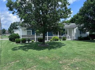 1605 Gihon Rd, Parkersburg, WV 26101