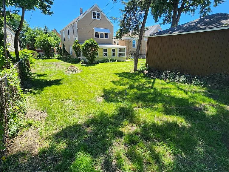 1528 East Ave #2 — Photo 3