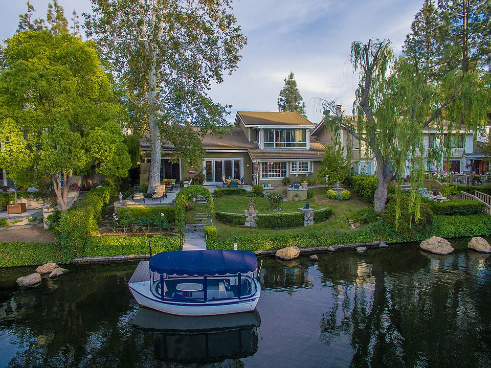 1st image of 3703 Capstan Cir