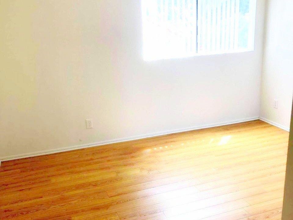 1st image of 818 Tularosa Dr #3533